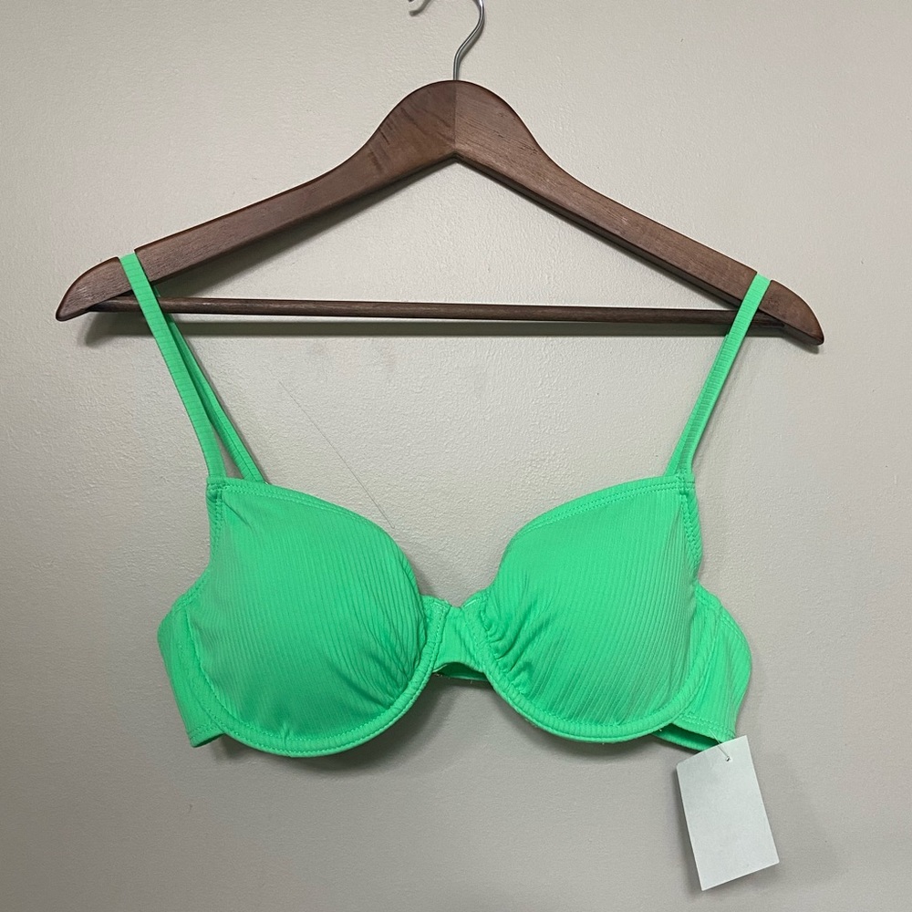 🔸 Unbranded 🔸 neon green bikini top